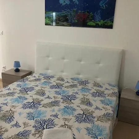 La Finestra Sul Blu Appartement Trappeto (Sicily)