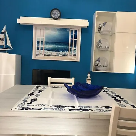 La Finestra Sul Blu Appartement Trappeto (Sicily)